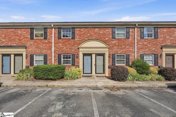 2530 E N ST 13-E
