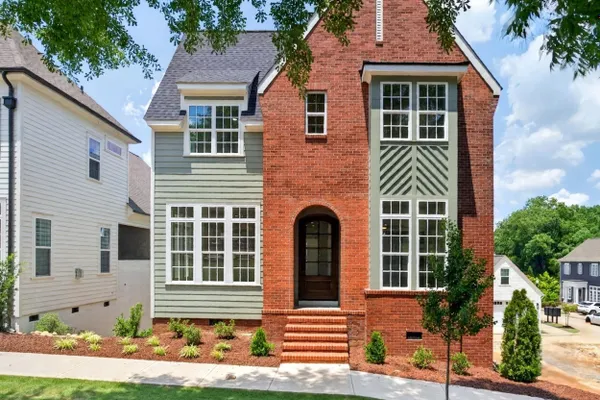142 SILVER HILL ST 4