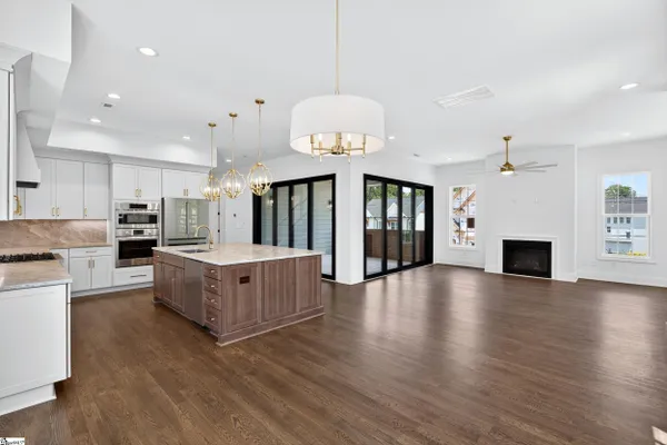 142 SILVER HILL ST 4