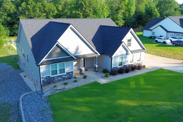 190 EASTBERRYS CREEK RD