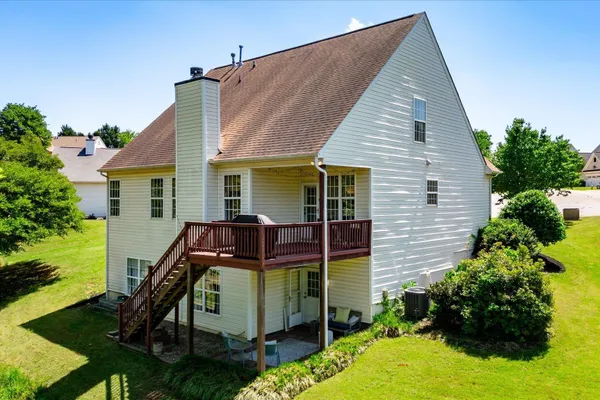 8 COULTER CT