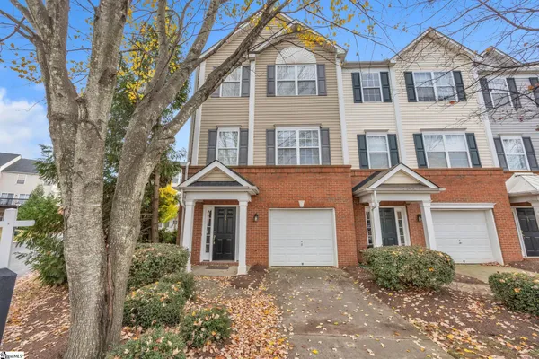 15 ANNACEY PL