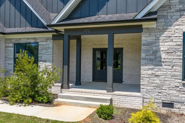 972 NANTAHALA DR