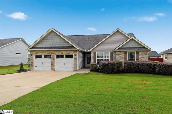 1018 BLYTHWOOD DR