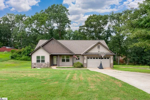 105 STOCKTON LN
