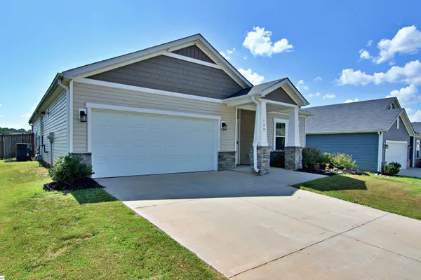 139 WALKING STICK WAY