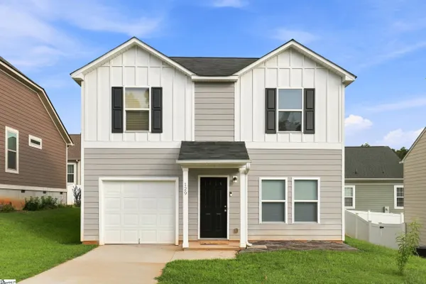 129 COLONIAL WALK