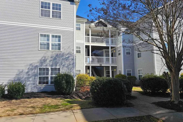 102 UNIVERSITY VILLAGE DR I