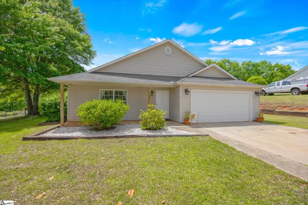 112 SPRING ESTATES DR