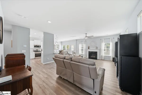 208 GRASSY CREEK WAY