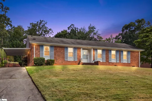 10 ARBUTUS TRL