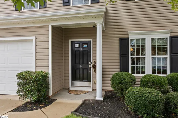34 MADELINE CIR
