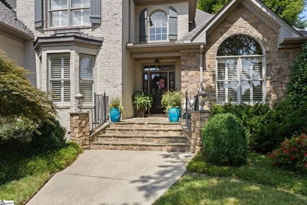 103 NORMAN PL