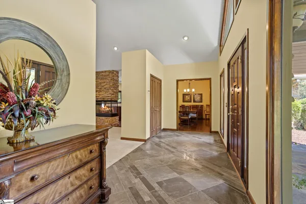 19 CROWN RIDGE RD