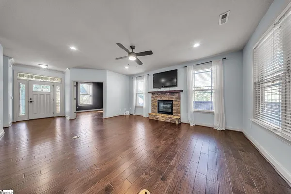 22 PEBBLEBROOK CT