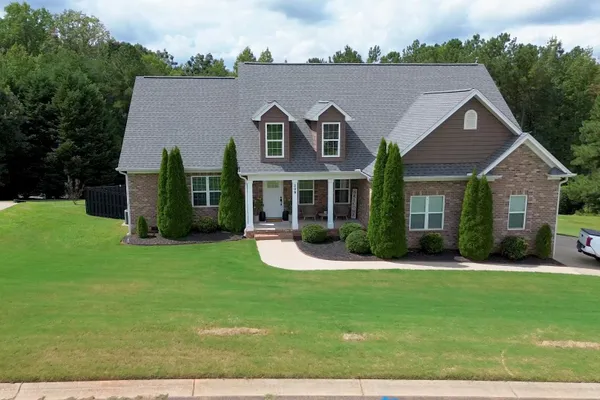 209 NANIE MYREE LN