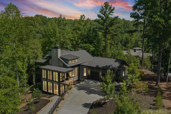 248 PINEY WOODS TRL