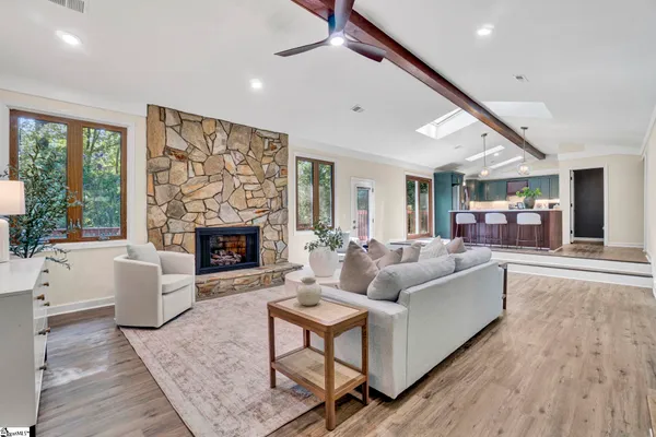 204 FISHBROOK WAY