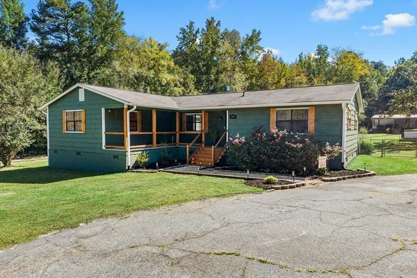 807 GLENN SPRINGS RD