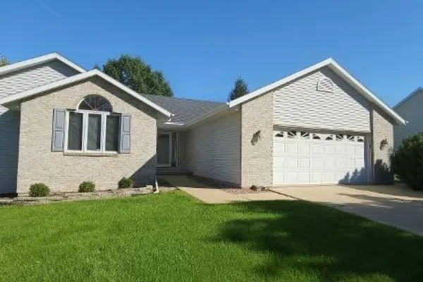 1025 APPALOOSA DR