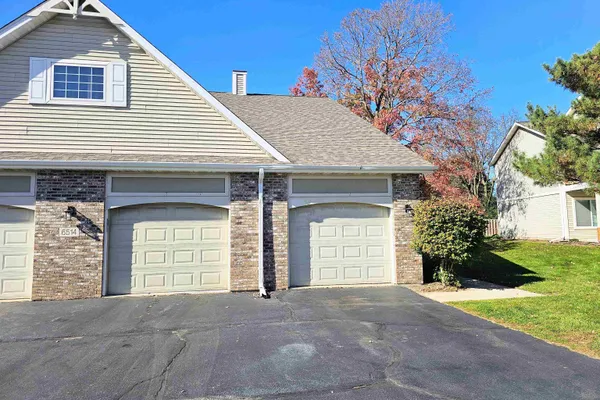 6514 TIMBERLEAF 2