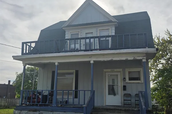 424 S STATE AVE