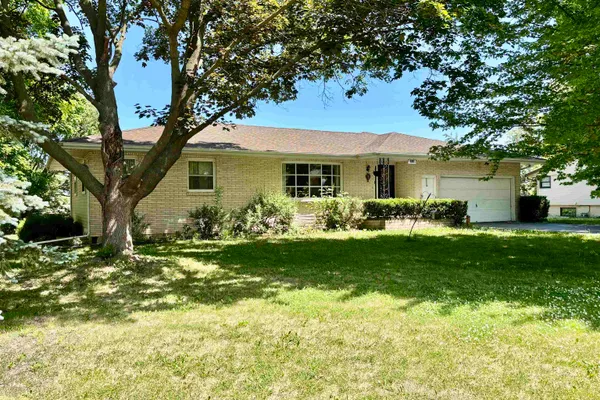 306 BEACON DR