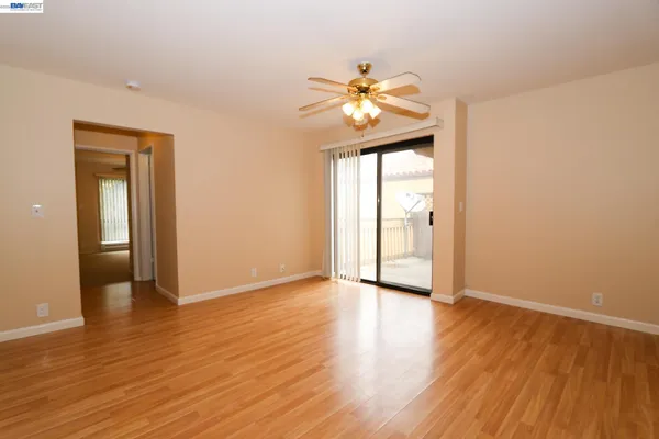 16006 E14TH ST 204