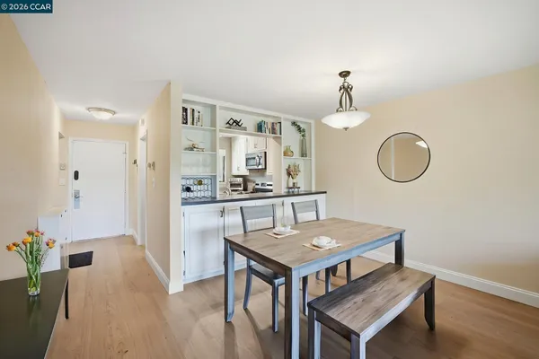 628 VIA CASITAS