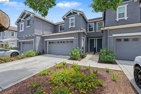 312 JEFFERSON DR