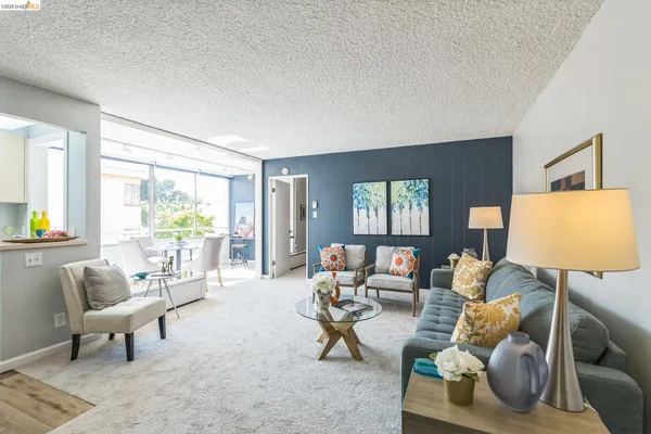 2550 DANA ST 2F