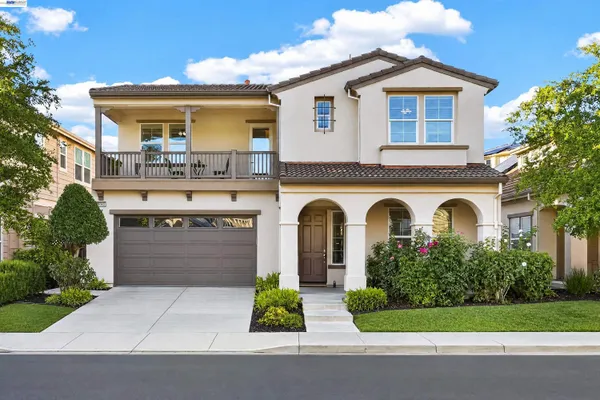 3063 RIDGEFIELD CT