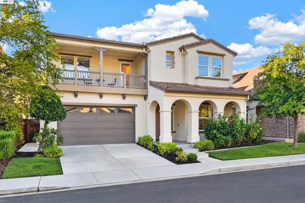 3063 RIDGEFIELD CT