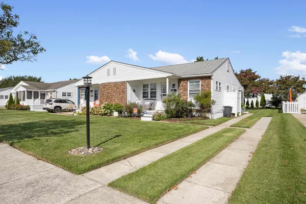 1153 VIRGINIA AVE