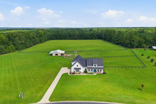 143 ASCOT DR