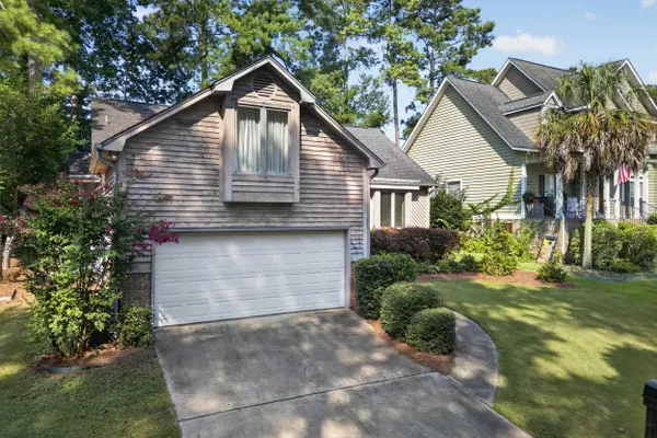913 WILLOWOOD PKWY
