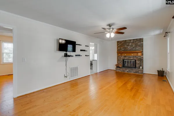313 CENTERIDGE DR