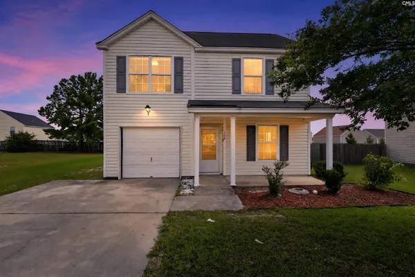 308 E WAVERLY PLACE CT