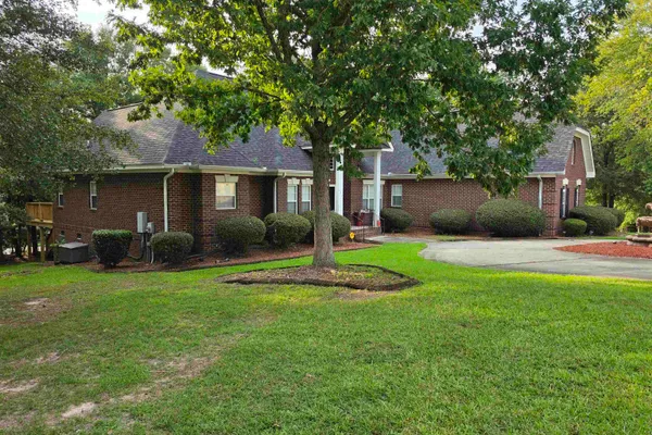 329 GARVEY CIR