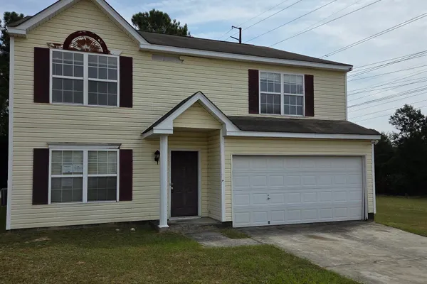 220 APPLETREE LN