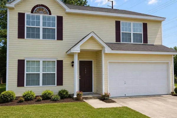 220 APPLETREE LN