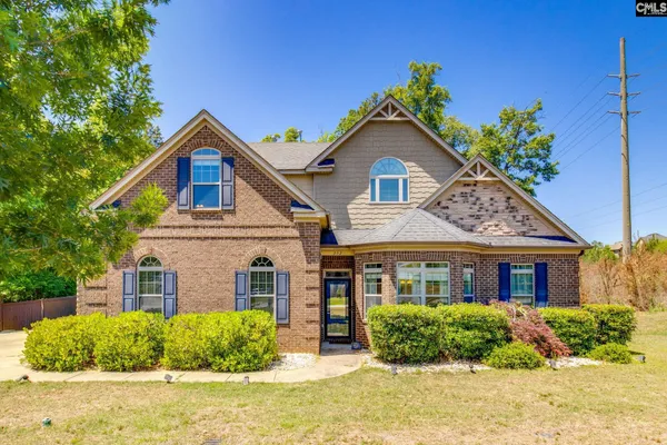 352 SUMMERS TRACE DR