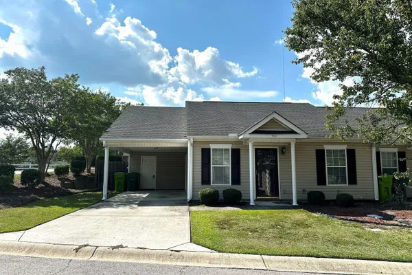 401 ELDERS POND CIR