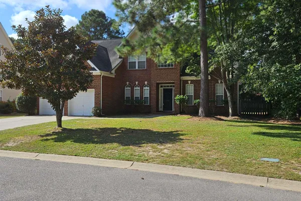 552 ABBEYHILL DR