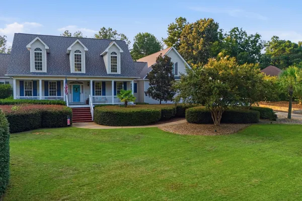 101 RIVER CREEK DR