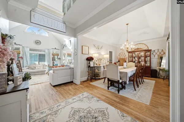 101 RIVER CREEK DR