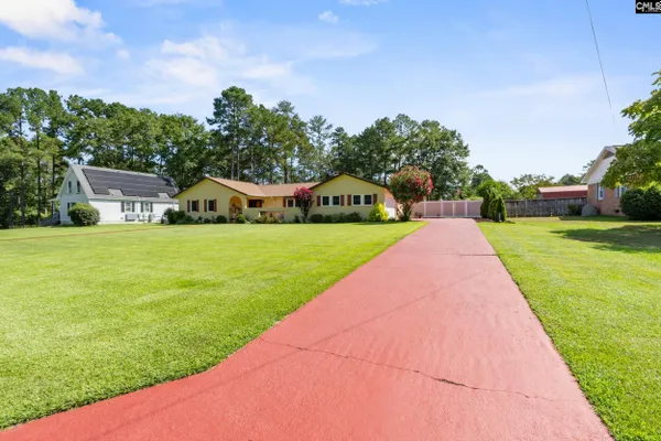 303 COOL SPRINGS DR