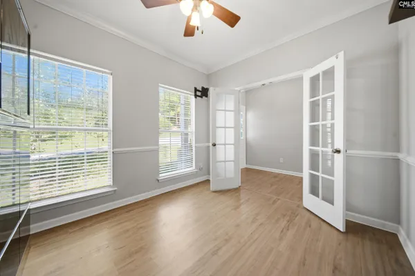 300 GALLATIN CIR
