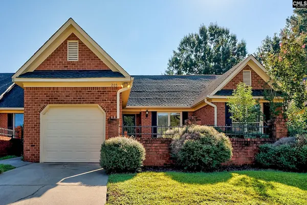 205 BLUE CEDAR RD