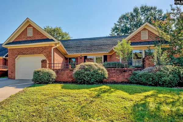 205 BLUE CEDAR RD